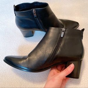 Ecco Women’s Black Ankle Boots